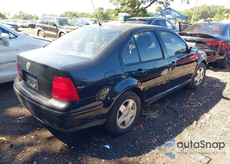 2000 Volkswagen Jetta Gls from USA, damaged, VIN 3VWSC29M9YM169277